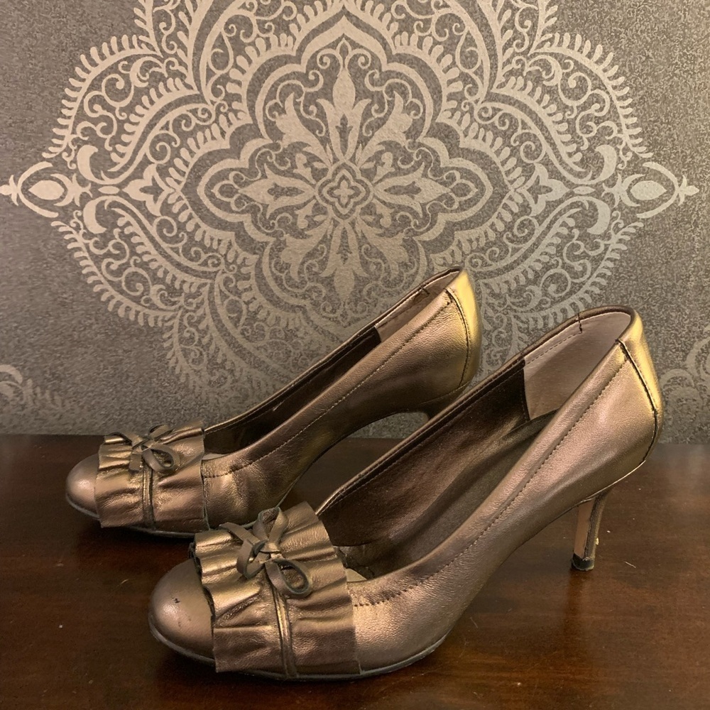 6.5 Vigotti Ulinda Bronze Pumps